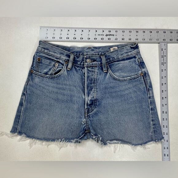 Levi's 501 Skinny Selvedge Cut Off Denim Jean Shorts Women Size 27 Light Blue - Picture 11 of 11